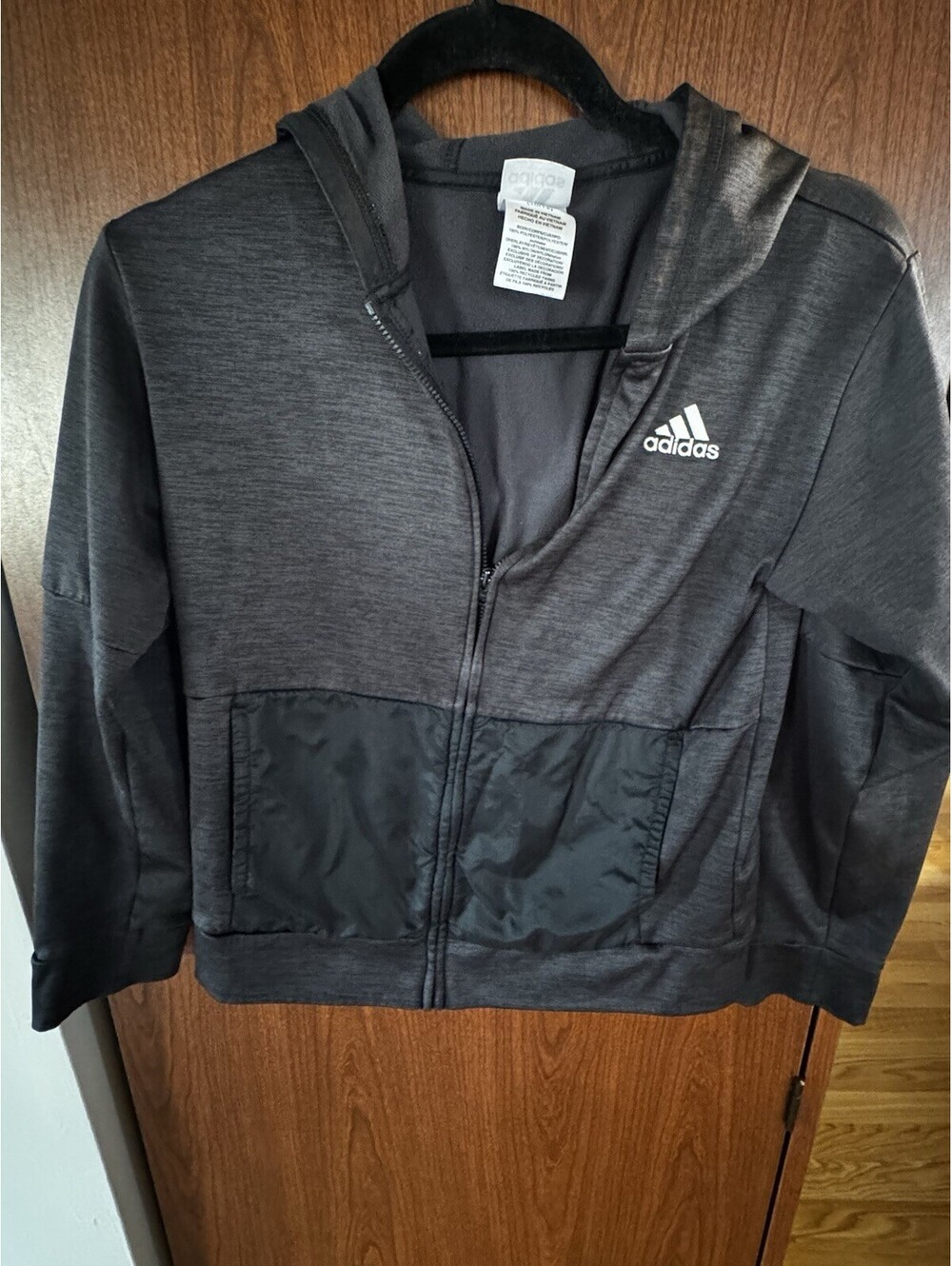 Adidas Women’s M 10/12 Full Zip Hoodie Jacket Black 3 Stripe AP5531 Athletic